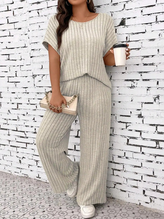 Casual Short Sleeve T-shirt & Straight Leg Tro