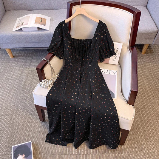 Plus Size Women's Square Neck Floral Dress Black